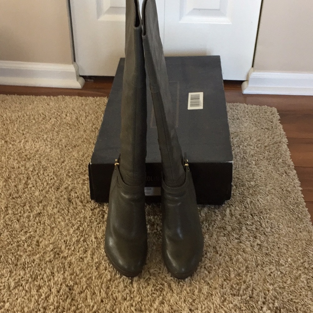 Heeled boot - Picture 2 of 4